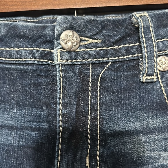 Miss Me Women’s Jeans Mid Rise Easy Boot 29 Inseam 31 1/2” Style #E3255EBR, EUC - Picture 3 of 14